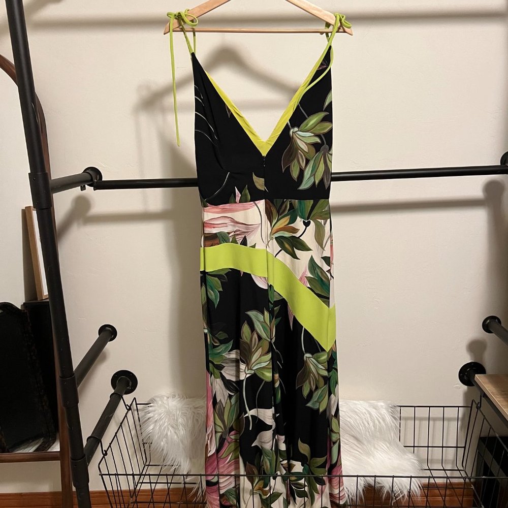 Christian Siriano Hawaiian Print Tie Strap Maxi Dress 6 - Picture 10 of 13